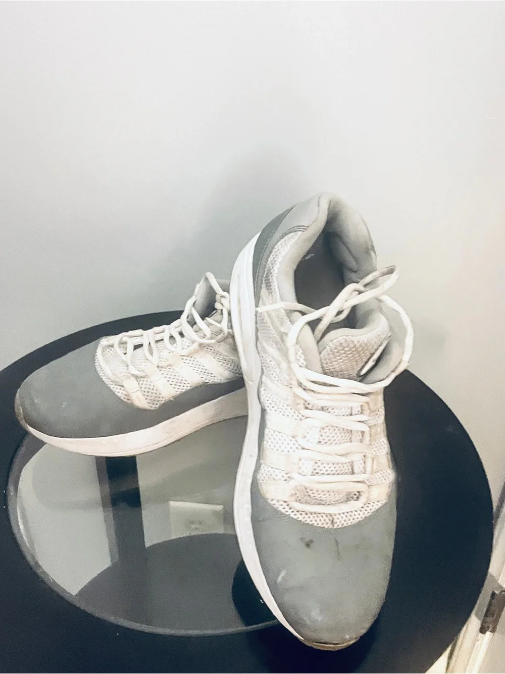 Jordan scuff marks
